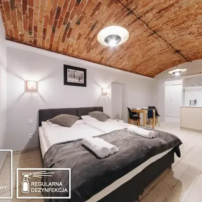 M1 Main Square Studio